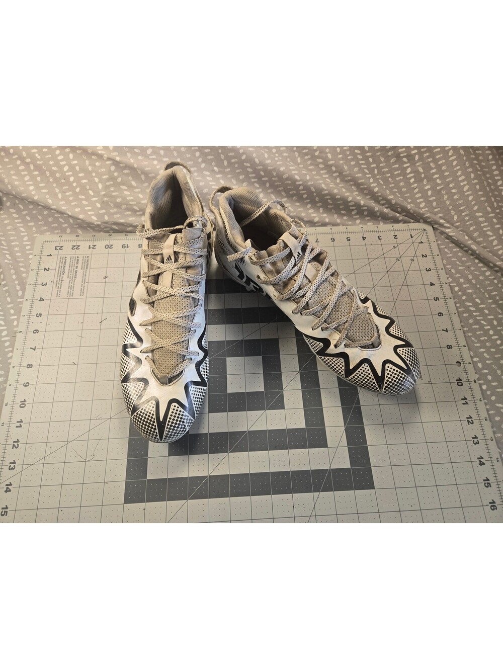 Adidas Freak 22 Team Football Cleats White/Black GX4066 Men’s Size 15